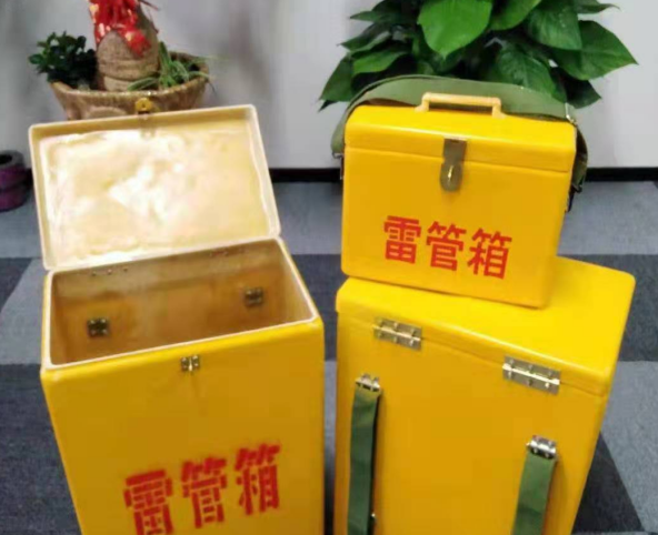 马尔康玻璃钢雷管箱有哪些特点